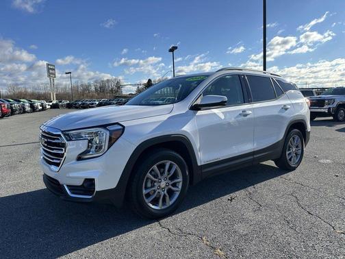 2022 GMC Terrain SLT