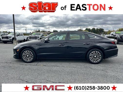 2023 Hyundai SONATA Hybrid Limited
