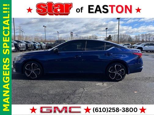Deep Blue Pearl 2024 Nissan Altima 2.5 SR