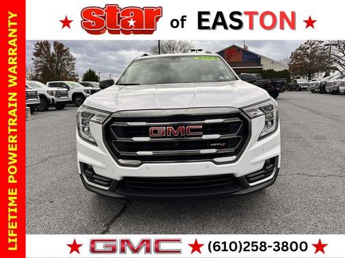 2022 GMC Terrain AT4