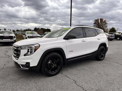 2022 GMC Terrain AT4