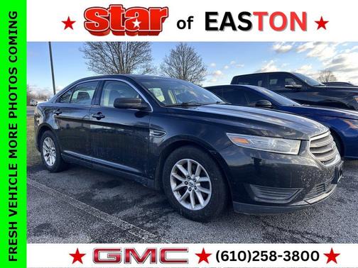 2013 Ford Taurus SE