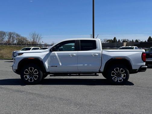 White 2026 GMC Canyon AT4
