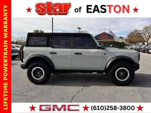 2023 Ford Bronco Badlands