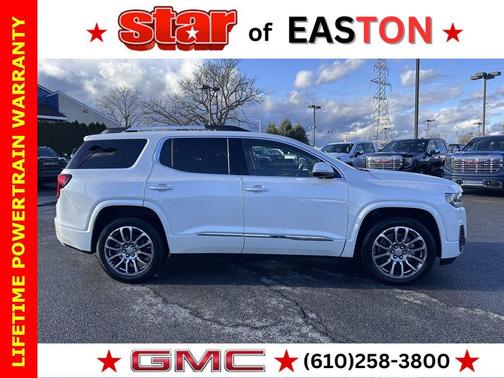 2023 GMC Acadia Denali