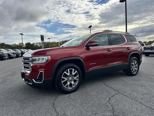 2021 GMC Acadia SLT