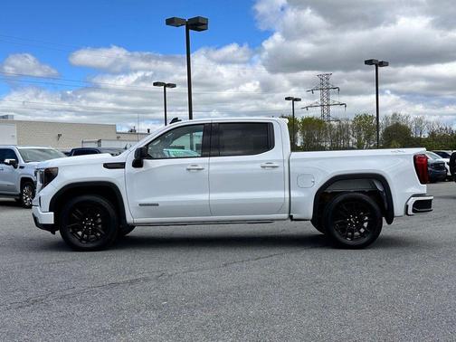 White 2023 GMC Sierra 1500 Elevation