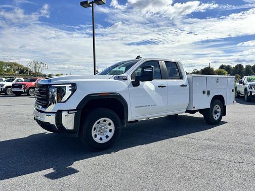 2025 GMC Sierra 3500 Pro