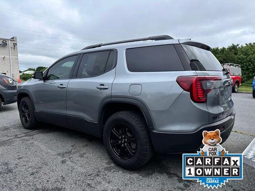 Gray 2023 GMC Acadia AT4