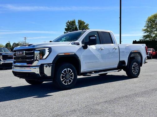 White 2026 GMC Sierra 2500 SLE