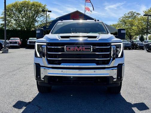 White 2026 GMC Sierra 2500 SLE