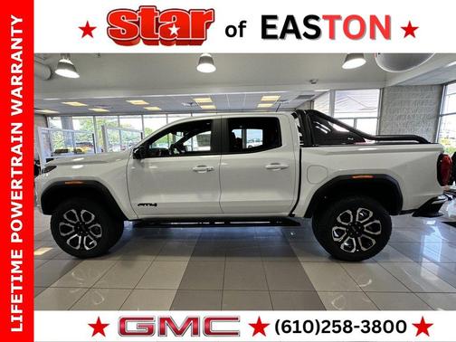 2025 GMC Canyon AT4