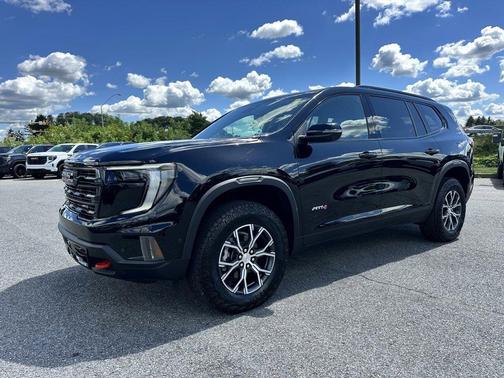 2025 GMC Acadia AT4