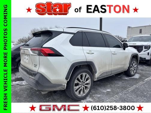 2022 Toyota RAV4 XLE Premium