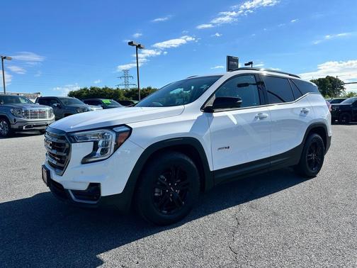 2022 GMC Terrain AT4