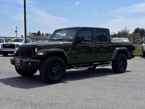 Green 2021 Jeep Gladiator Sport