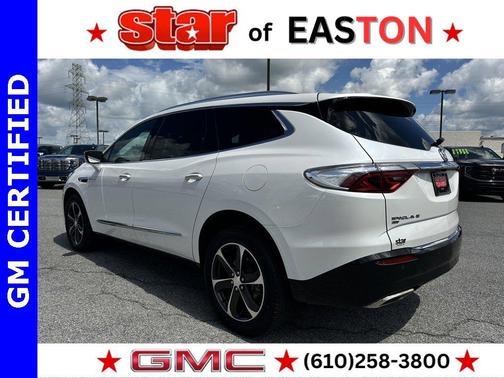 2022 Buick Enclave Essence
