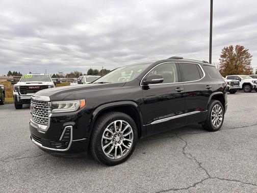 2022 GMC Acadia Denali