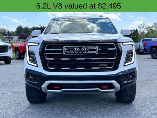 White 2025 GMC Yukon AT4