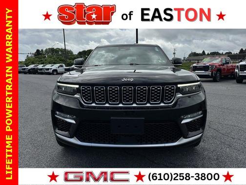 2022 Jeep Grand Cherokee Summit