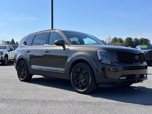 Green 2021 Kia Telluride SX