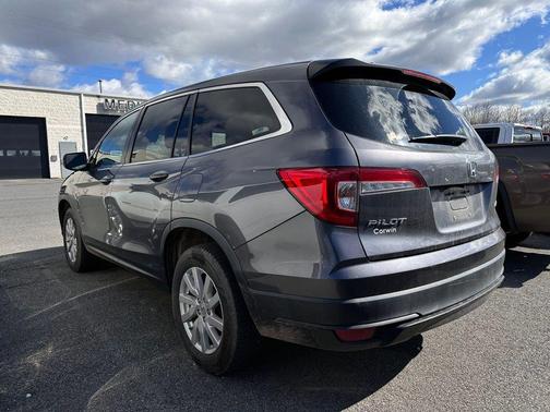 Gray 2019 Honda Pilot LX