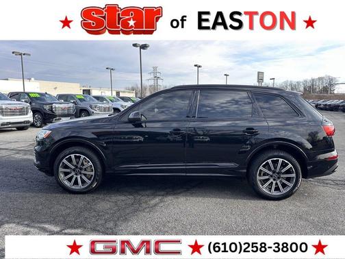 2023 Audi Q7 45 Premium Plus