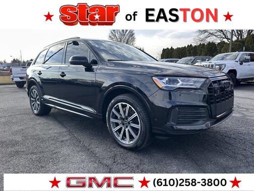 2023 Audi Q7 45 Premium Plus