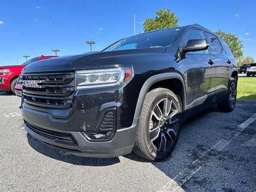 Black 2021 GMC Acadia SLT