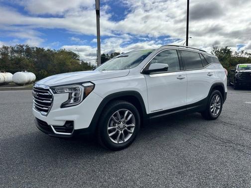 2022 GMC Terrain SLT