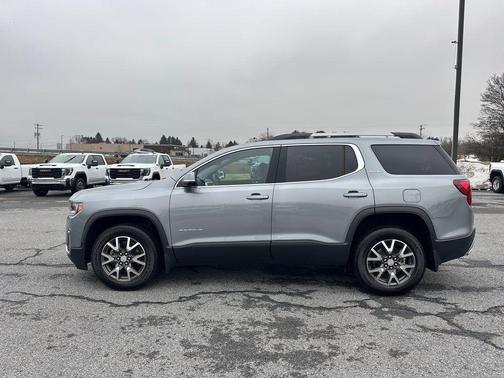 Gray 2023 GMC Acadia SLE