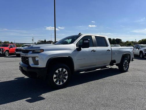 2022 Chevrolet Silverado 2500 Custom