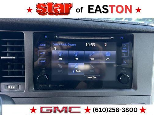 2017 Toyota Sienna XLE