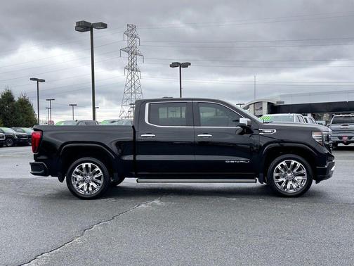 Black 2025 GMC Sierra 1500 Denali