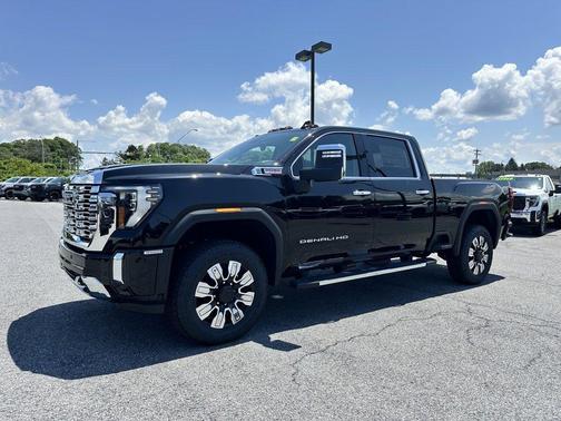2025 GMC Sierra 3500 Denali