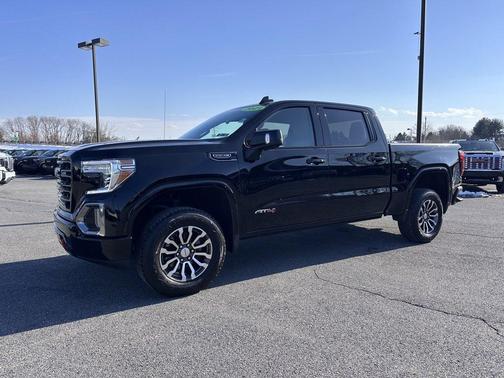 2021 GMC Sierra 1500 AT4