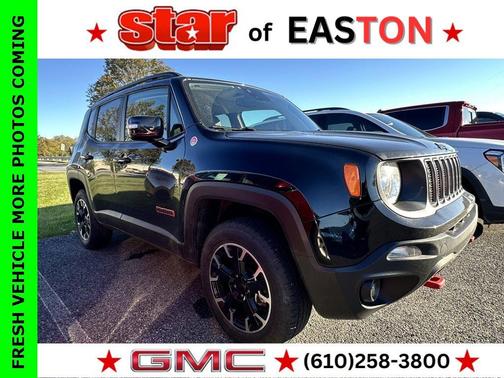 2023 Jeep Renegade Trailhawk