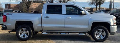 2018 Chevrolet Silverado 1500 2LT