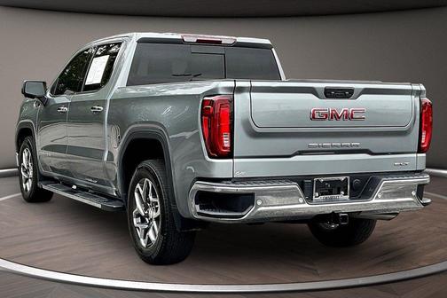 Sterling Metallic 2023 GMC Sierra 1500 SLT