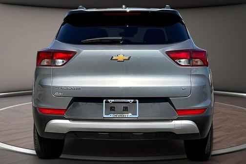 Sterling Gray Metallic 2025 Chevrolet Trailblazer LT