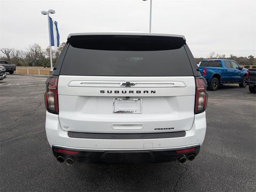 2022 Chevrolet Suburban Premier