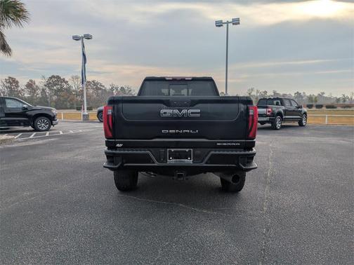 2024 GMC Sierra 2500 Denali Ultimate