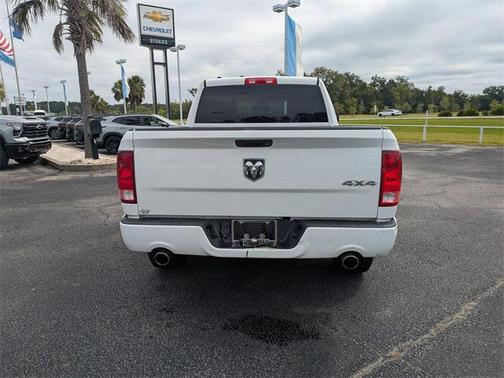 2017 RAM 1500 Express
