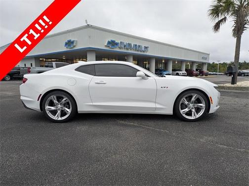 2021 Chevrolet Camaro RWD Coupe LT1