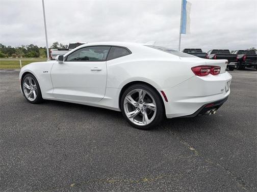 2021 Chevrolet Camaro RWD Coupe LT1