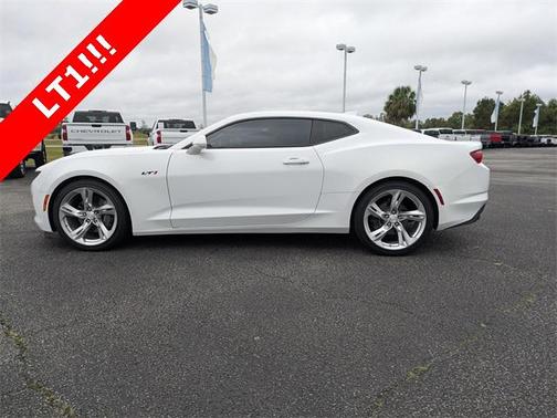 2021 Chevrolet Camaro RWD Coupe LT1