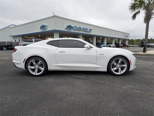 2021 Chevrolet Camaro RWD Coupe LT1