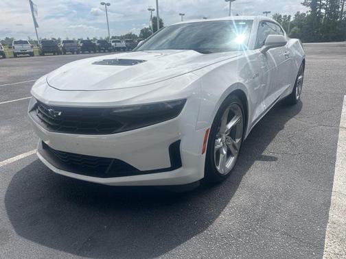 2021 Chevrolet Camaro RWD Coupe LT1