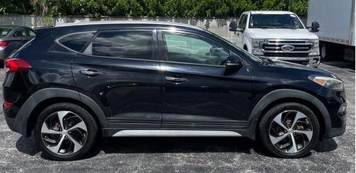 2017 Hyundai TUCSON Limited