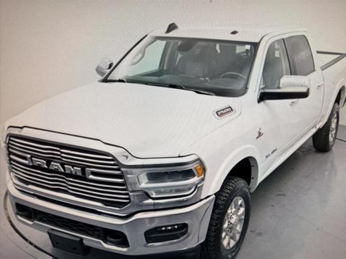 2022 RAM 2500 Laramie Crew Cab 4x4 6'4' Box